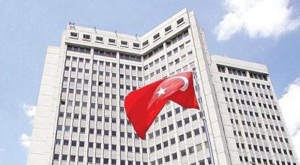 ترکی کی طرف سے یونان پر آٹھ انقلابیوں کی حمایت کرنے کا الزام