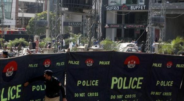 لاہور بم دھماکے میں ہونے والی اموات کے بعد پاکستان میں کشیدگی