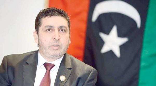 الغویل کی "الشرق الاوسط” سے گفتگو: قانونی حکومت کو قبول کرنے کے لیے مستعد ہوں