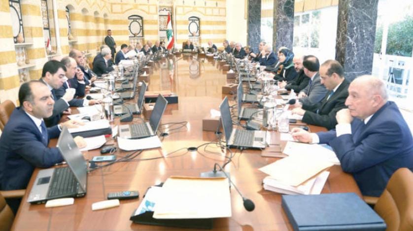 لبنان سمندر میں تیل کی تلاش کے لئے دو لائسنس جاری کر رہا ہے