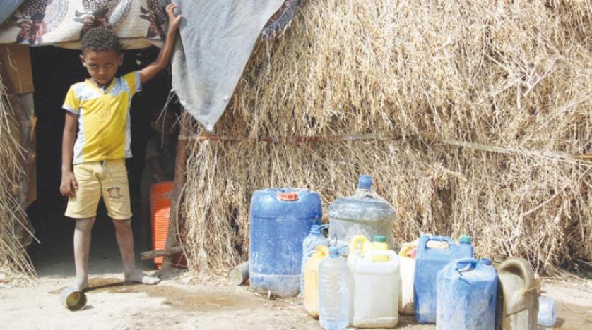 دو سعودی پائلٹوں کا انخلاء جن کا لڑاکا طیارہ فنی خرابی کے باعث تباہ