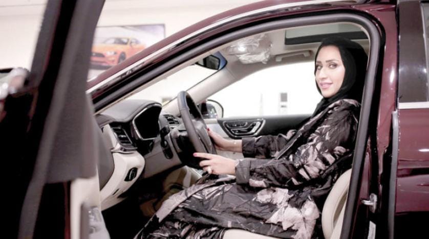 سعودی خواتین کا آج رات ڈرائیونگ ٹیسٹ