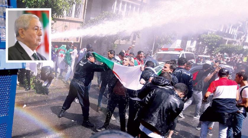 دوسرے صدر کو معزول کرنے کے سلسلہ میں جزائر کے اندر زبردست مظاہرہ