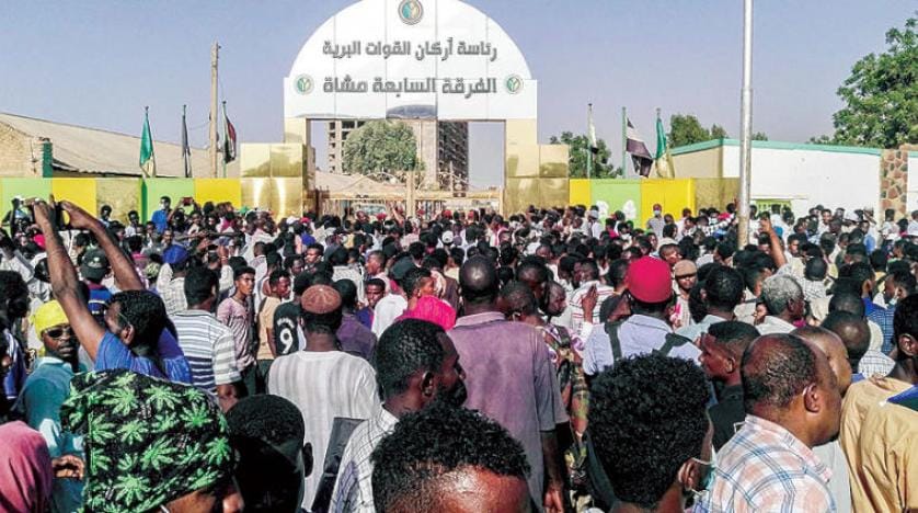 سوڈان: مکمل سیاسی تبدیلی کے لئے مغربی دباؤ
