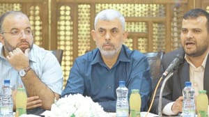 السنوار صلاح میں رکاوٹ ڈالنے والے کو "گردن توڑنے” کی دھمکی دے رہے ہیں