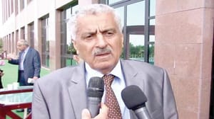 "الشرق الاوسط” کے ساتھ یمن کے وزیر داخلہ کی گفتگو: انتہا پسندوں کے ہتھیاروں کے خزانے پر قبضہ