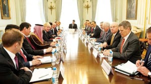 لندن اجلاس کے دوران یمن میں ہتھیاروں کی اسمگلنگ روکنے پر زور