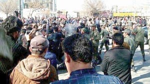 قتل، زخمی اور گرفتاری کا ماحول۔۔۔ خامنئی کا دشمنوں پر الزام