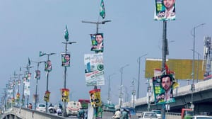پارلیمنٹ کے سلسلہ میں پاکستانی خواتین کے سامنے مشکل راستہ