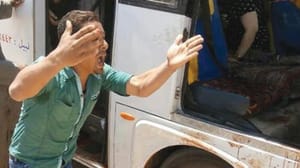 المنیا میں قبطیوں کے بس پر حملہ