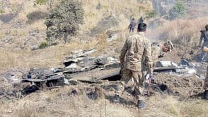 ہندوستان اور پاکستان کے درمیان فضائی کشیدگی اور پرسکون ہونے کی دعوتیں