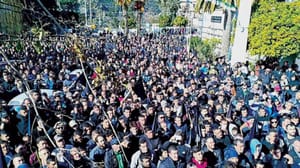 پانچويں مرحلہ کے خلاف جزائر میں مظاہرات