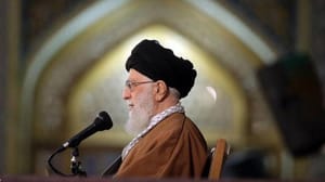 خامنئی: اہل یورپ کی طرف سے ہمارے پیٹھ میں خنجر