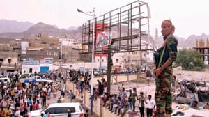 عدن میں کشیدگی اور ملک کے ادارے کے سلسلہ میں گریفتھ کی بے چینی